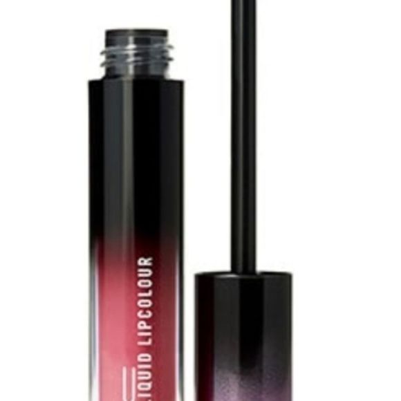 Hey, Frenchie! “ Love Me Liquid Lipcolour - Picture 6 of 7